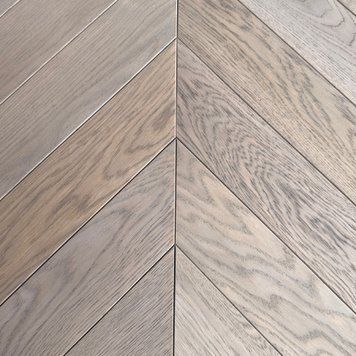 Solid parquet, Herringbone, Oak, nature grade, &ldquo;Atlantic&rdquo; 15x120x600 mm