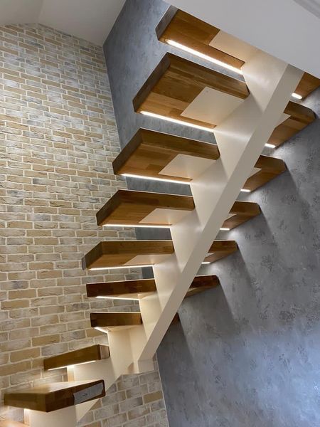 Accessories for stairs made of oak, ash, maple, To order