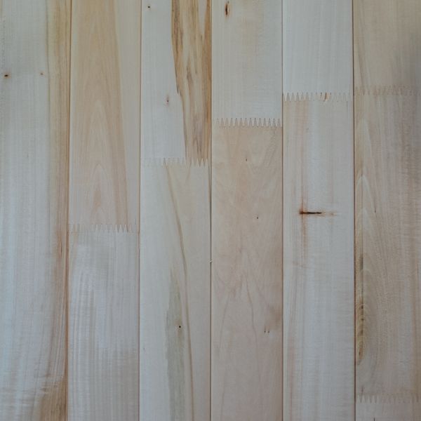 Linden log siding, nature grade, 17x80x2000&ndash;4000 mm