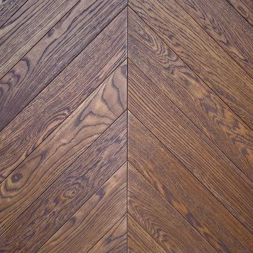 Parquet board, Chevron, Oak, select grade, &ldquo;Milk Chocolate&rdquo; 15x90x600 mm